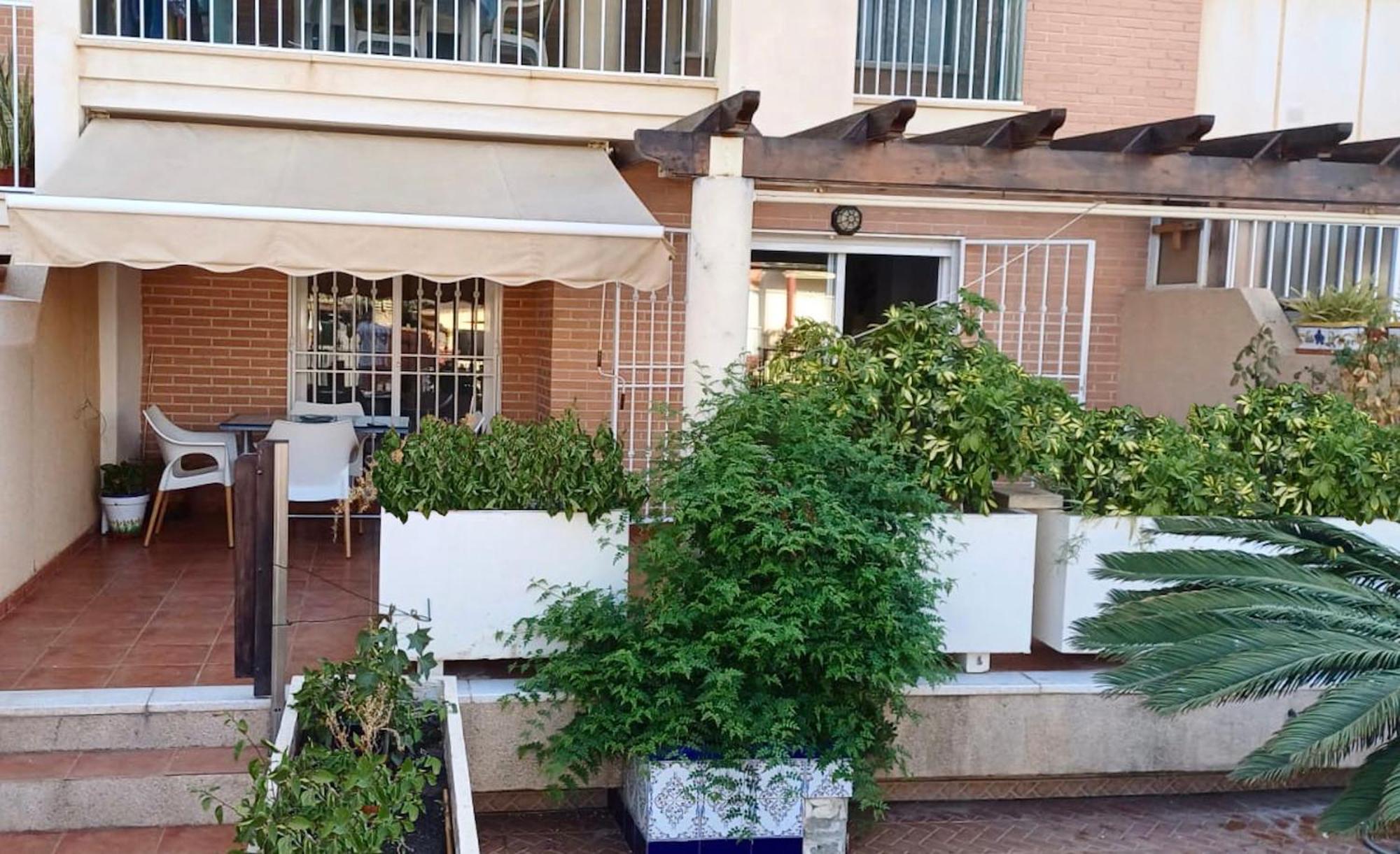 Las Yucas Águilas Esterno foto